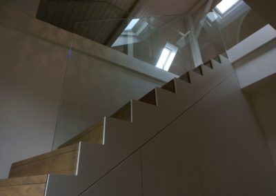 Escalier verre dans limon bois Genève