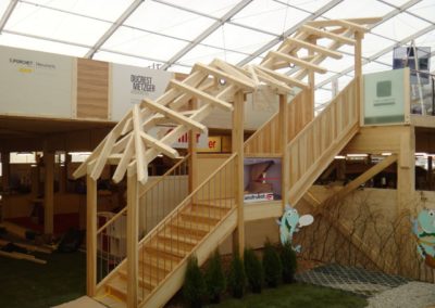 Construbat escalier avec couvert